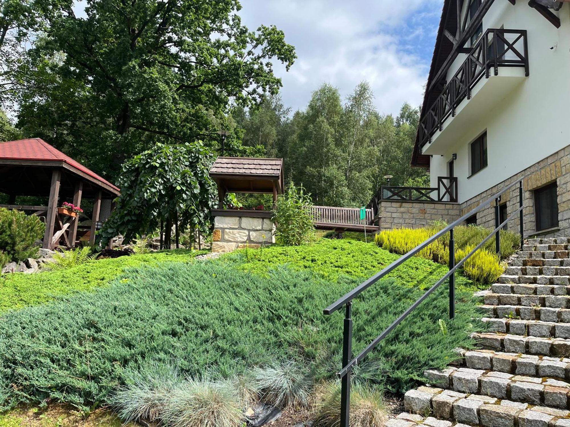 Apartamety I Pokoje Goscinne Na Jaskolczej Сверадув-Здруй Экстерьер фото